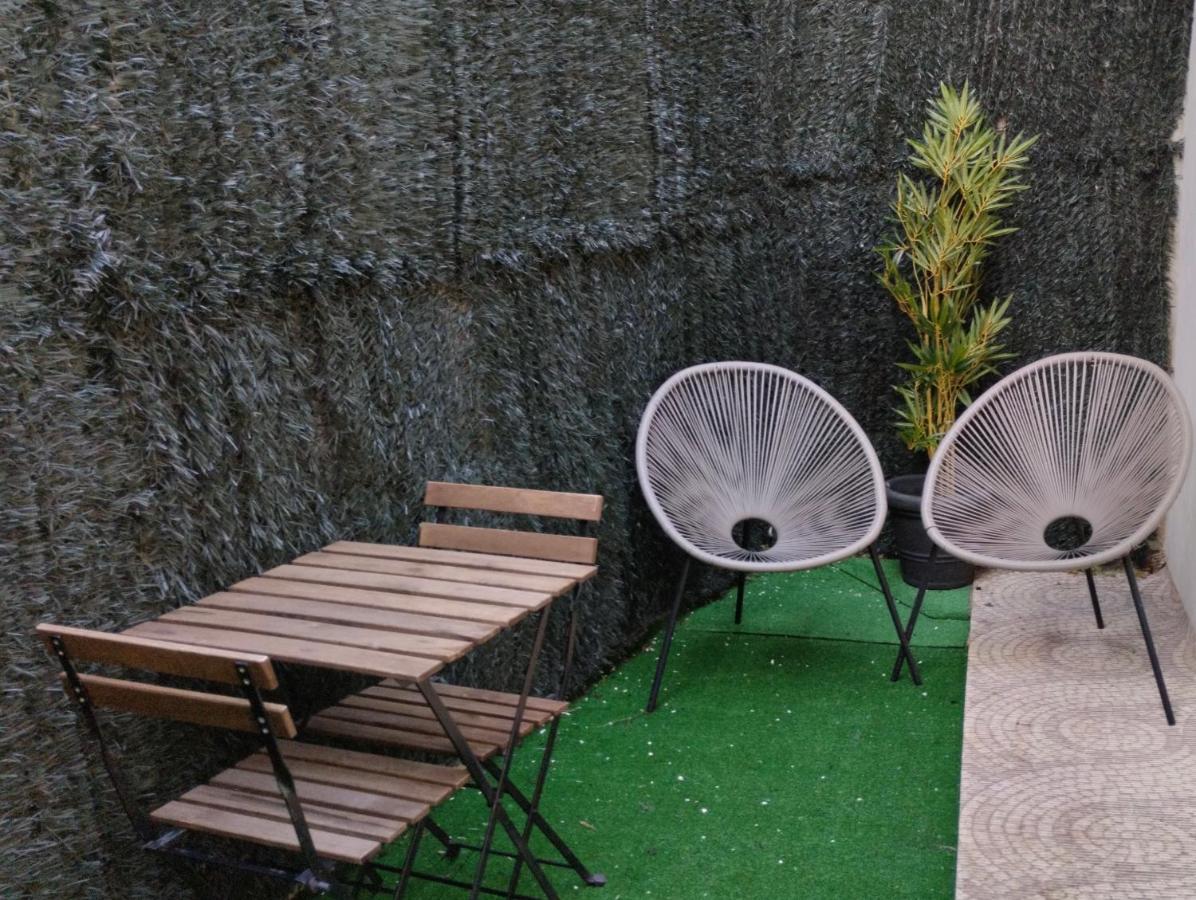 Garibaldi De Calais Fonctionnelle Nouvelle Renovation Jardin Prive Apartment ภายนอก รูปภาพ